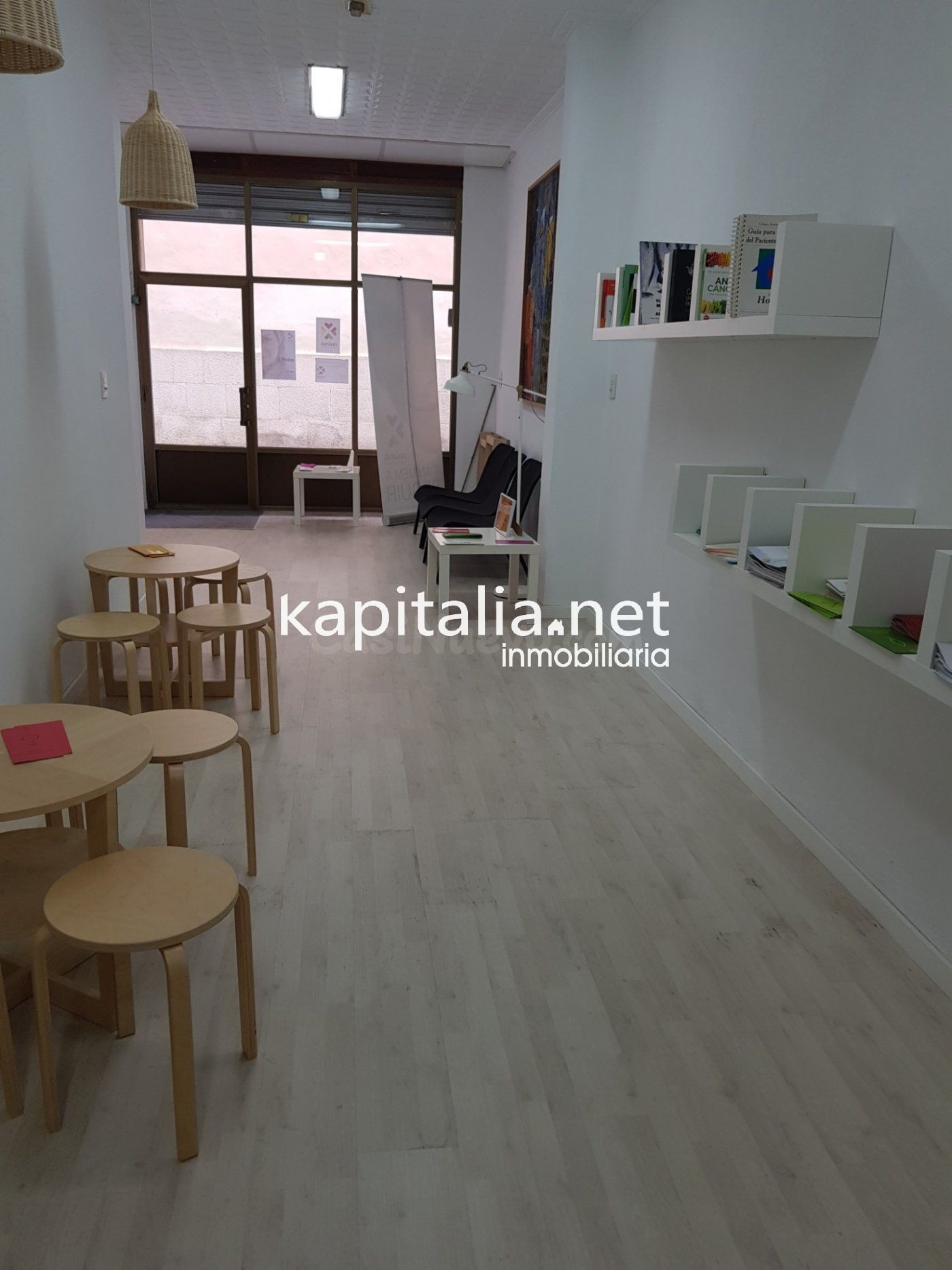Local en venta en Ontinyent.