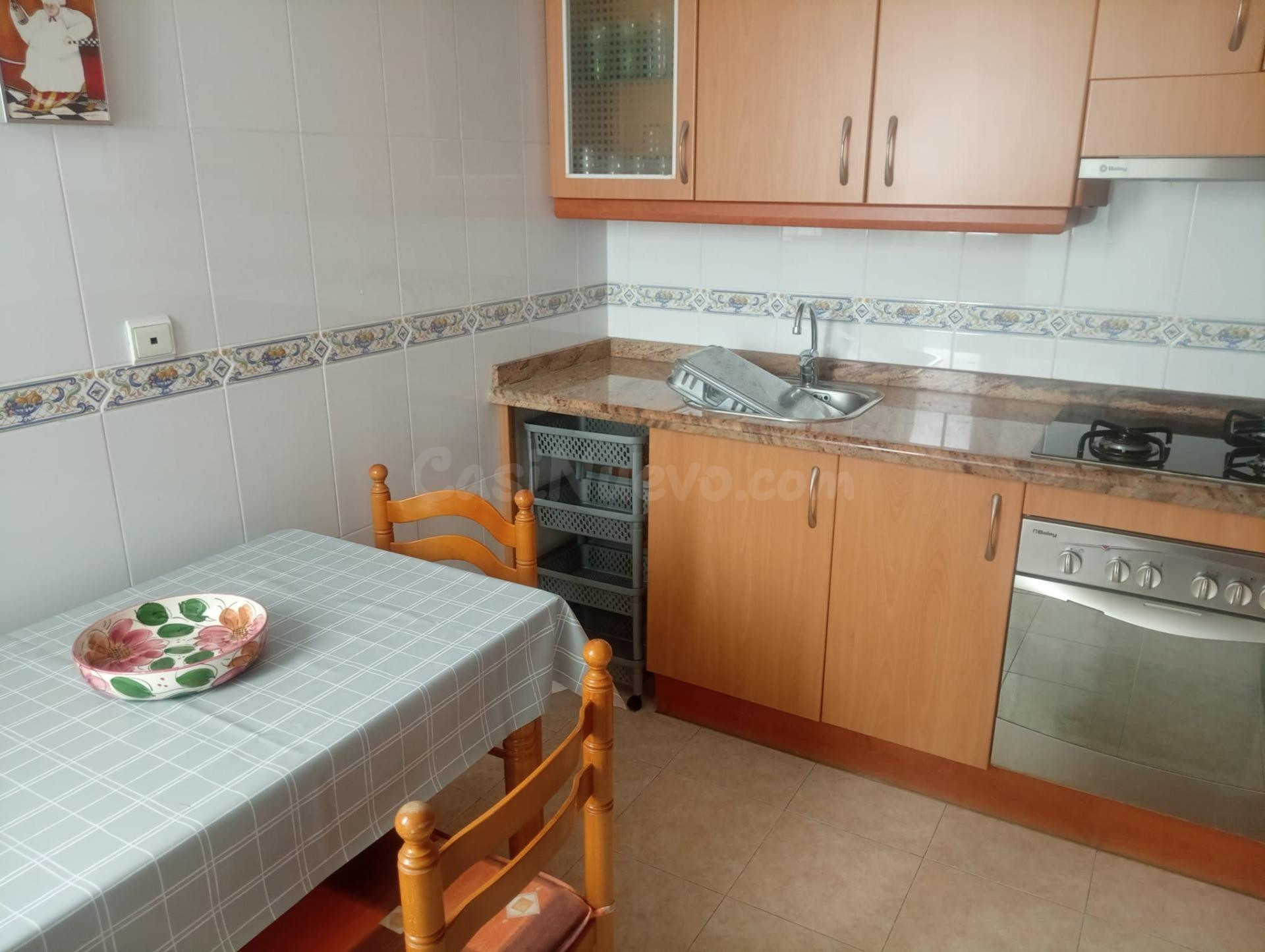 Amplio y Moderno Piso en Altabix, Elche - Ideal para Estudia - foto 4
