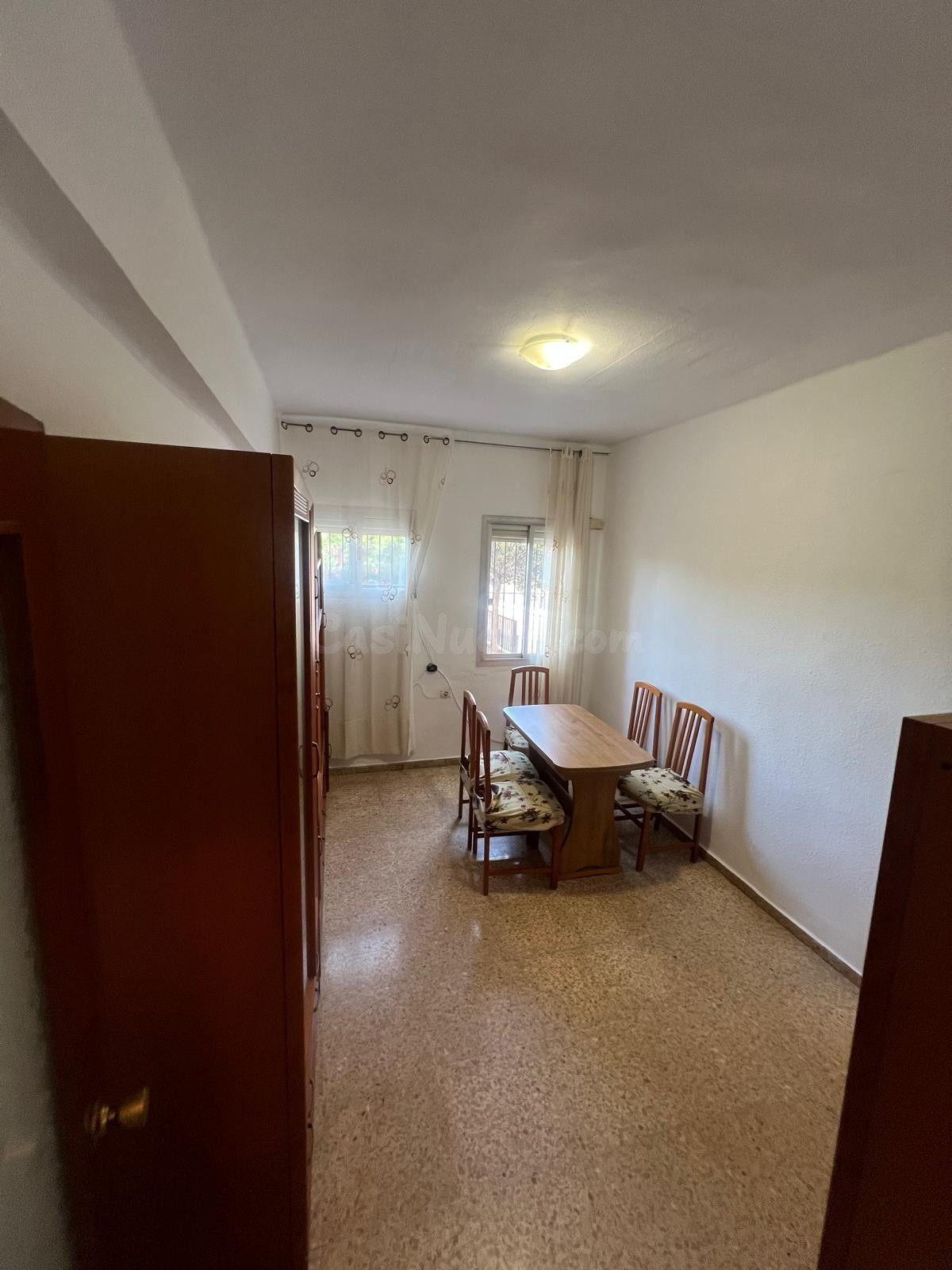 Acogedora Planta Baja en Villafranqueza, Alicante por 132.00 - foto 2