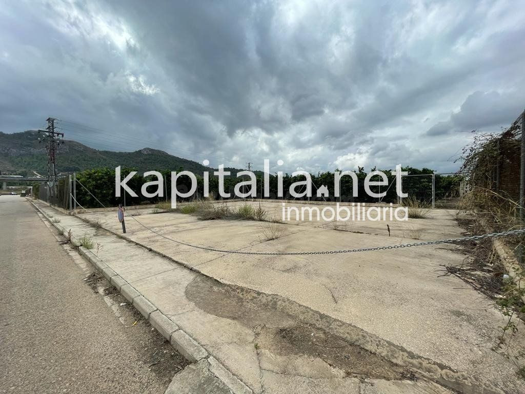 Suelo industrial urbanizable en Xativa - foto 4
