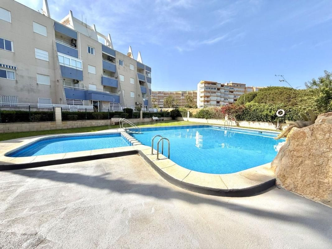 Apartamento 2 habitaciones 53m² en venta - Urbanizaciones
