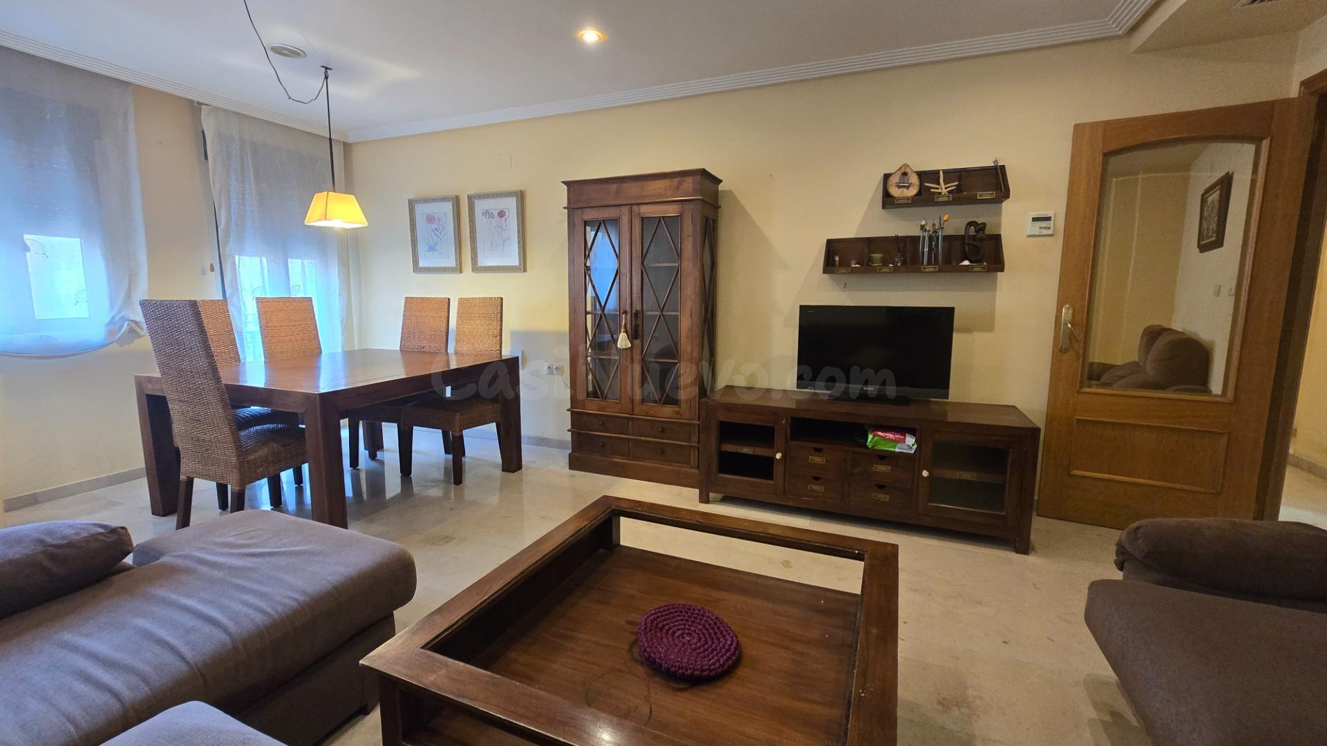 ¡Tu VIVIENDA CON 4 DORMITORIOS en el corazón de Elche!