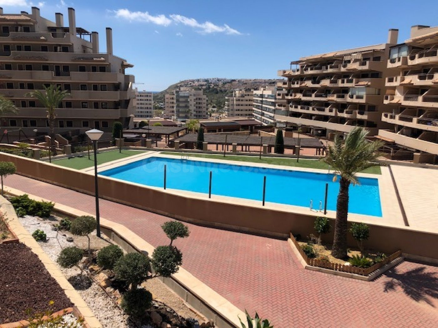 APARTAMENTO EN BALCON DE ARENALES CON 25 m2 de terraza - foto 4