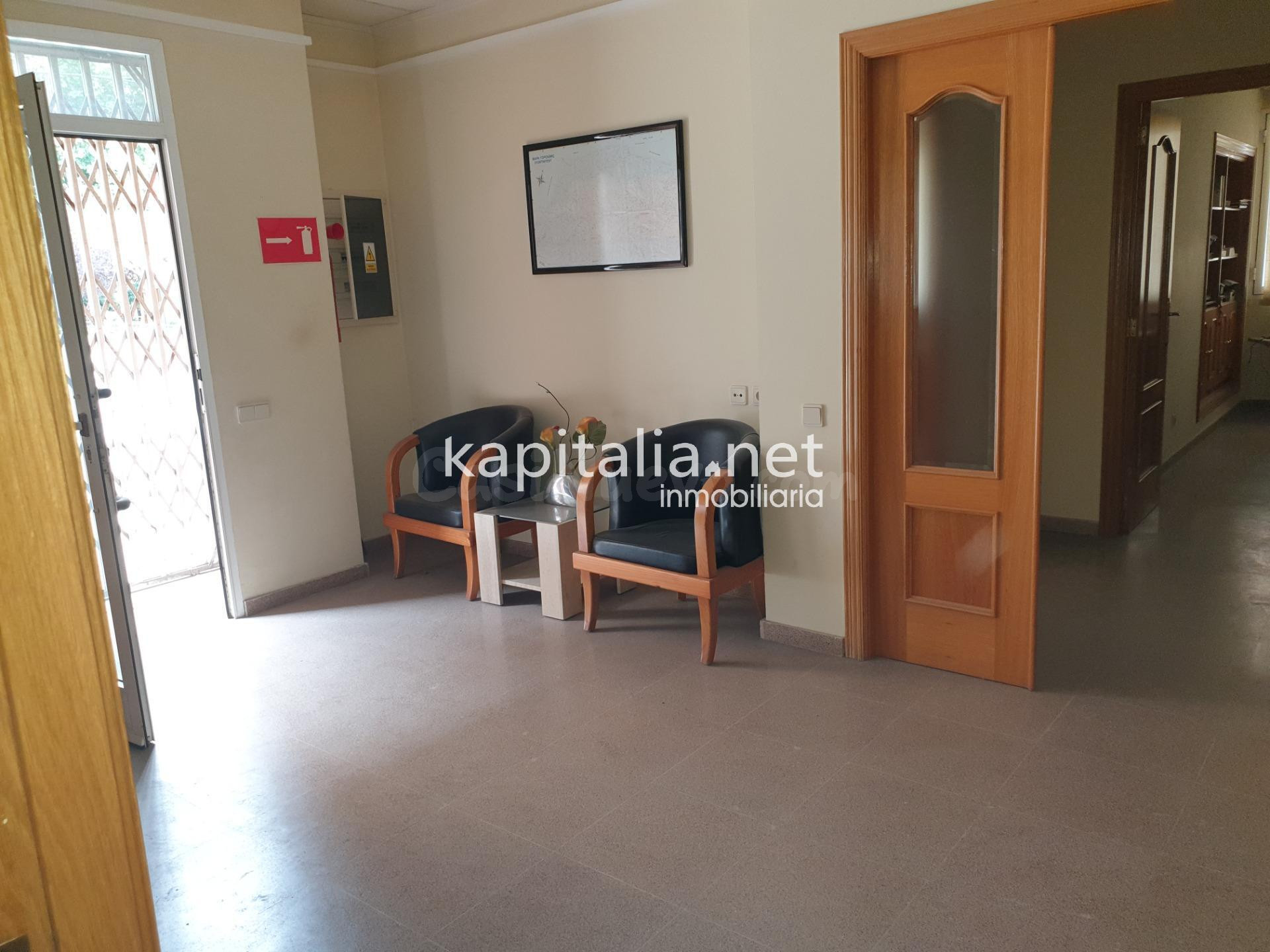 BAJO A LA VENTA EN ONTINYENT