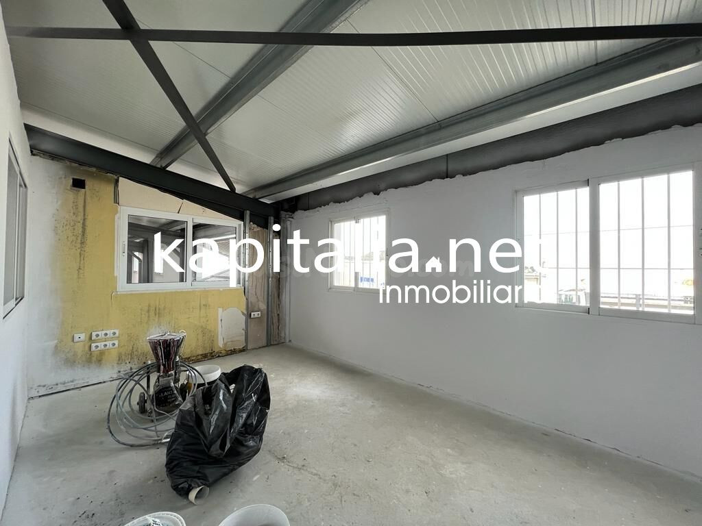 Nave a la venta en Polígono Industrial  de Vallada - foto 4