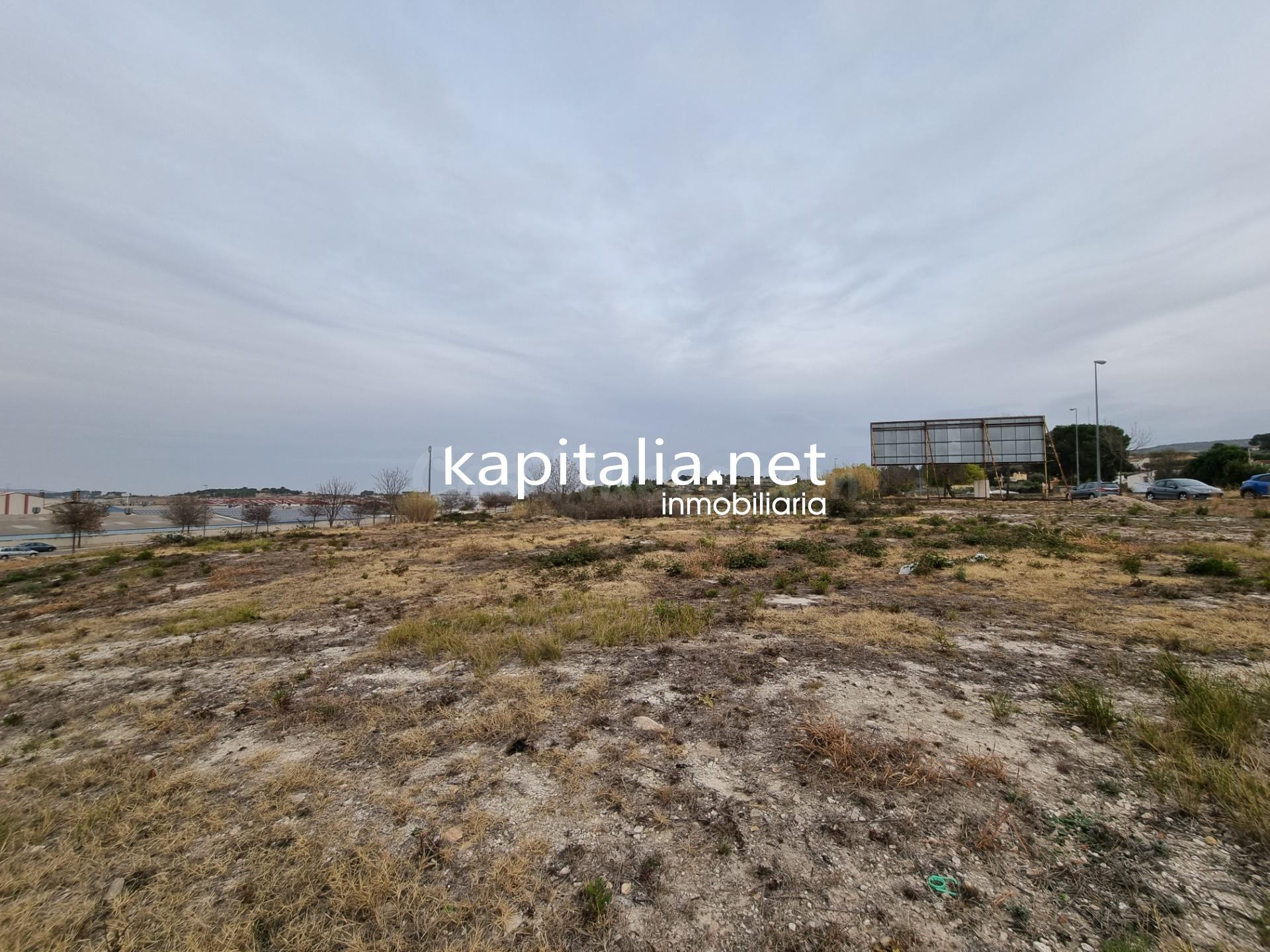 Terreno Industrial a la venta en Ontinyent. - foto 4