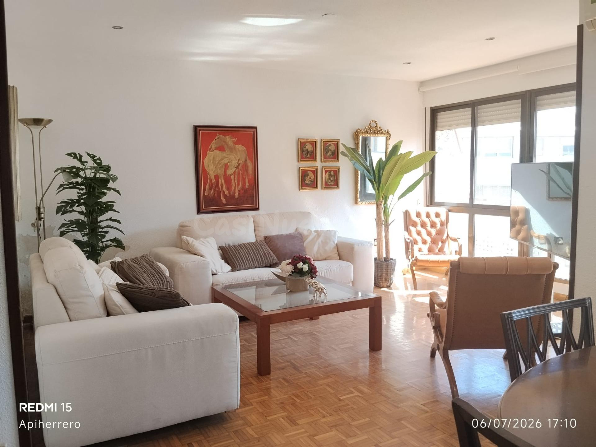 Amplio Piso en el Corazón de Alicante, Ideal para Familias