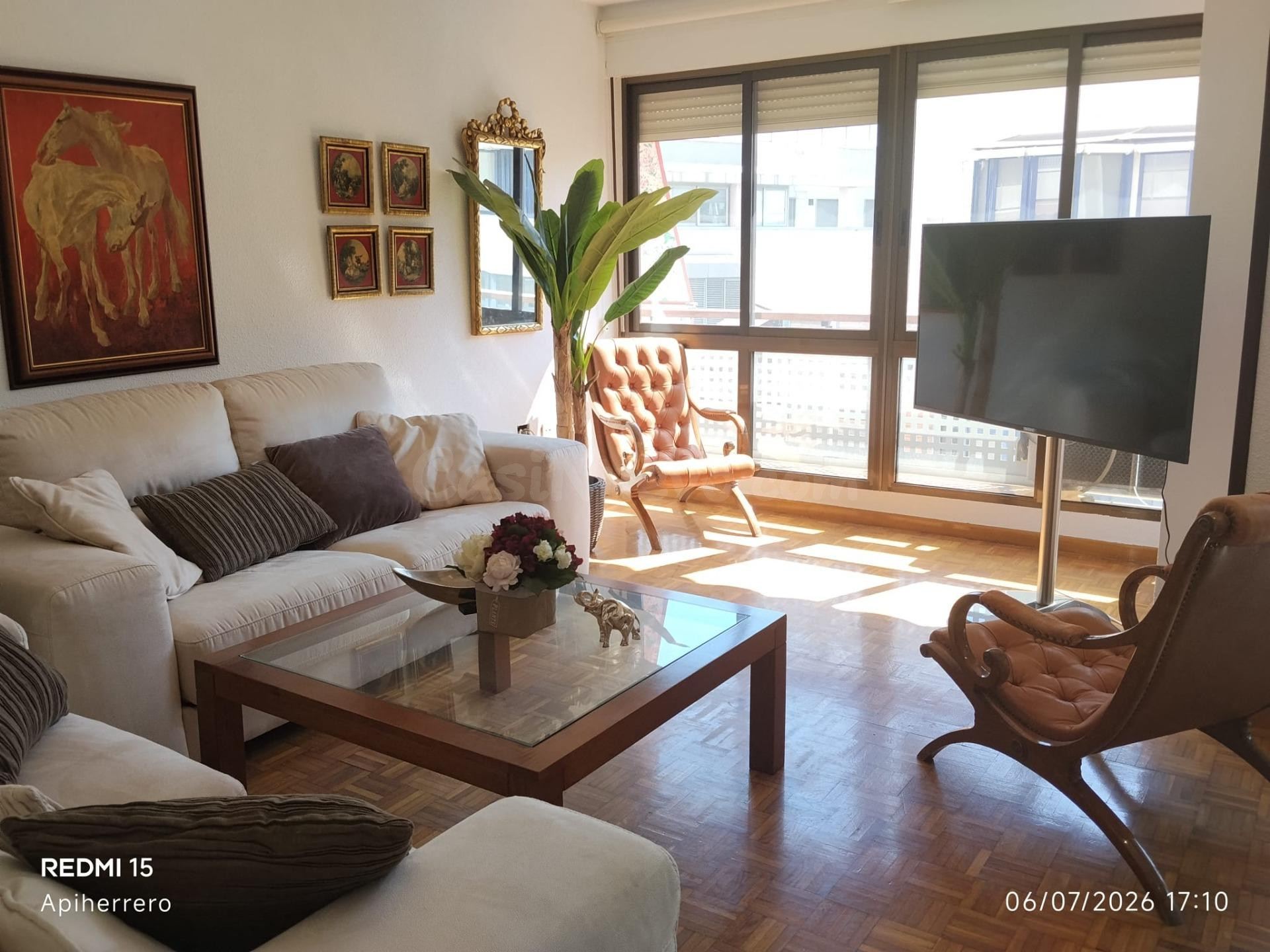 Amplio Piso en el Corazón de Alicante, Ideal para Familias - foto 3