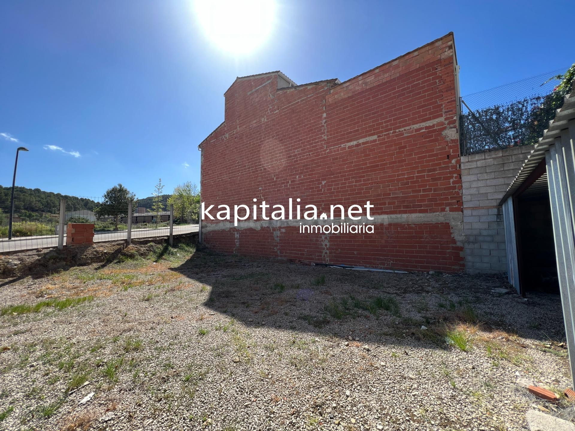 Solar a la venta en Castelló de Rugat - foto 2