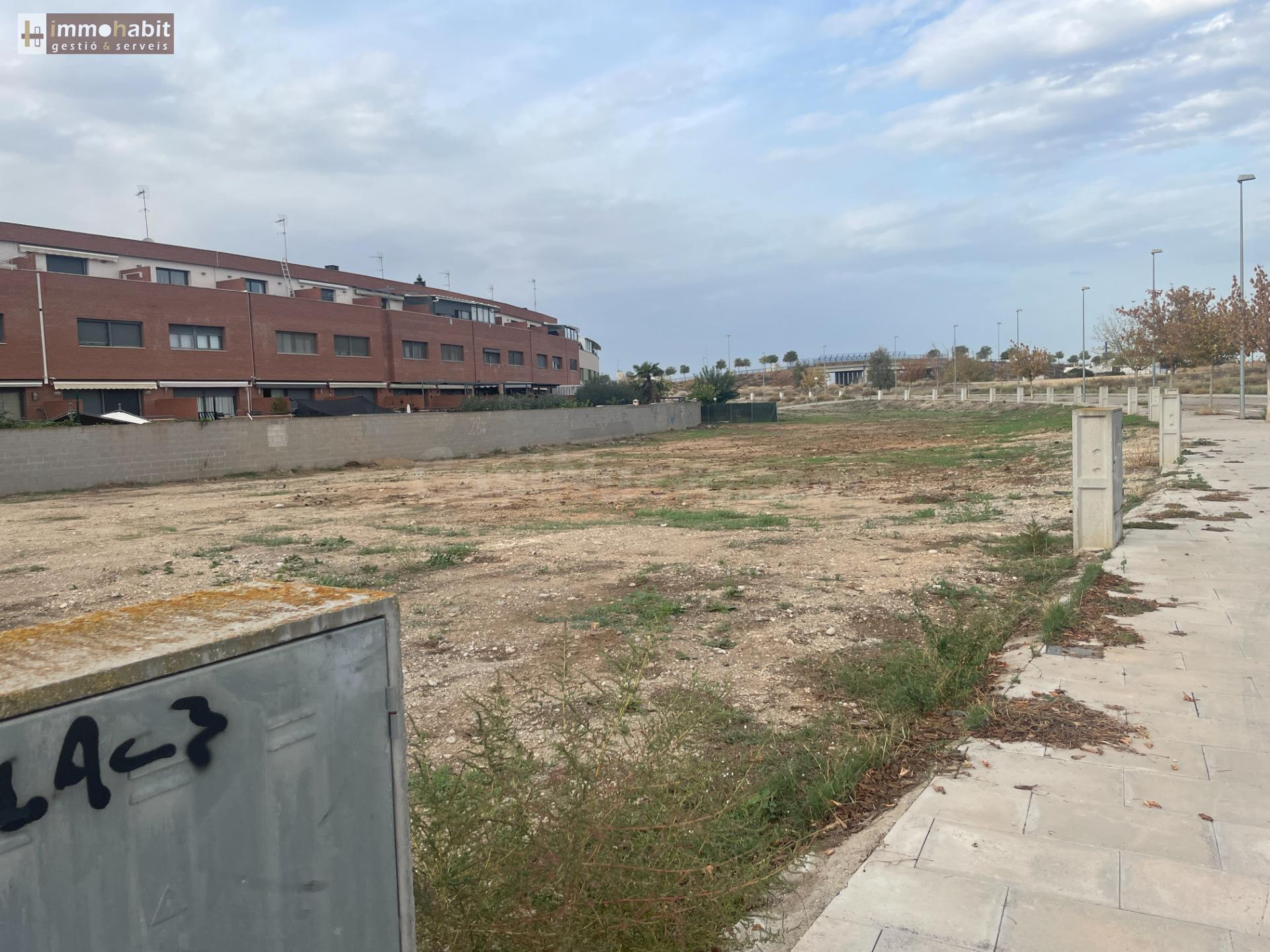 OCASION!!! 3 PARCELAS PARA CASAS ADOSADAS EN LLEIDA - foto 2