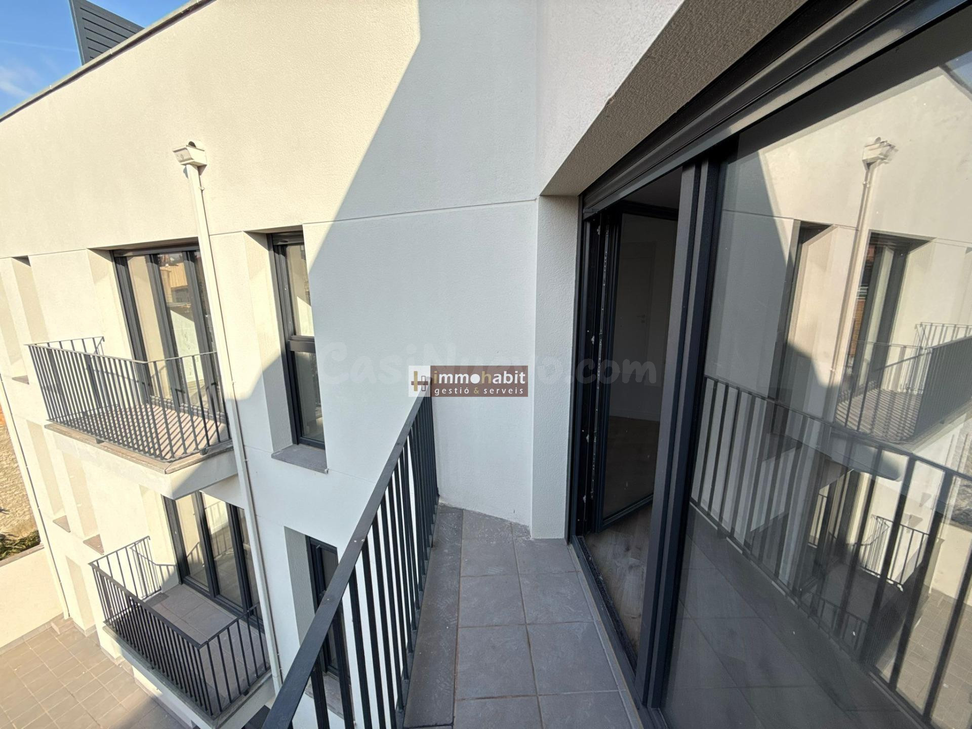 ÚLTIMS PISOS DISPONIBLES D'OBRA NOVA A PARDINYES (LLEIDA) - foto 4
