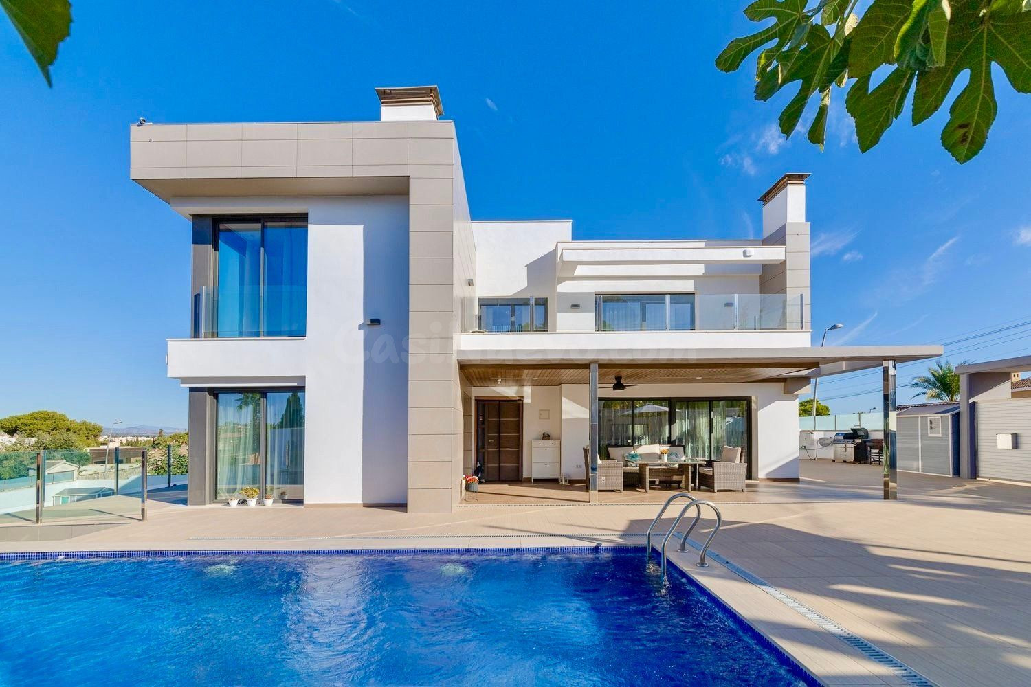 Villa 3 habitaciones 393m² en venta - Los balcones