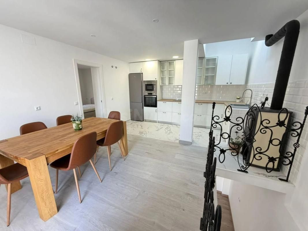 Casa 4 habitaciones 160m² en venta - Sector 25 - foto 2