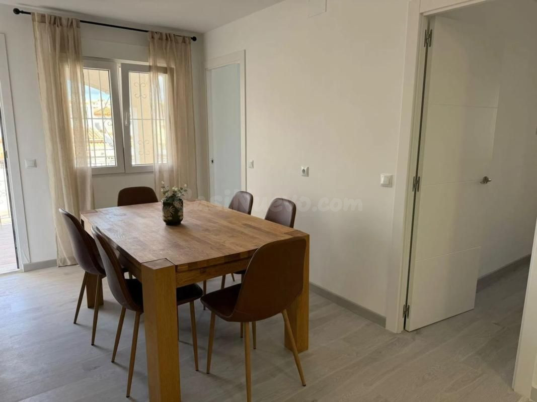 Casa 4 habitaciones 160m² en venta - Sector 25 - foto 4