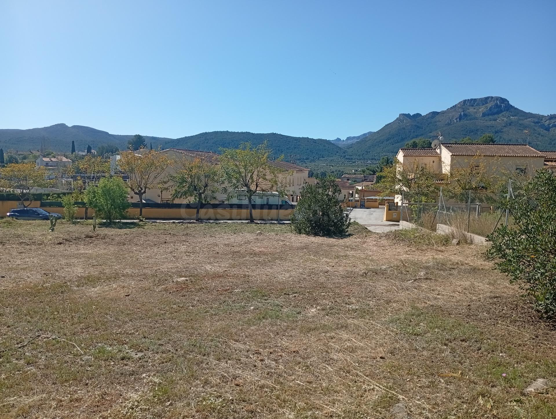 PARCELA URBANA CON PROYECTO DE construcción - foto 4