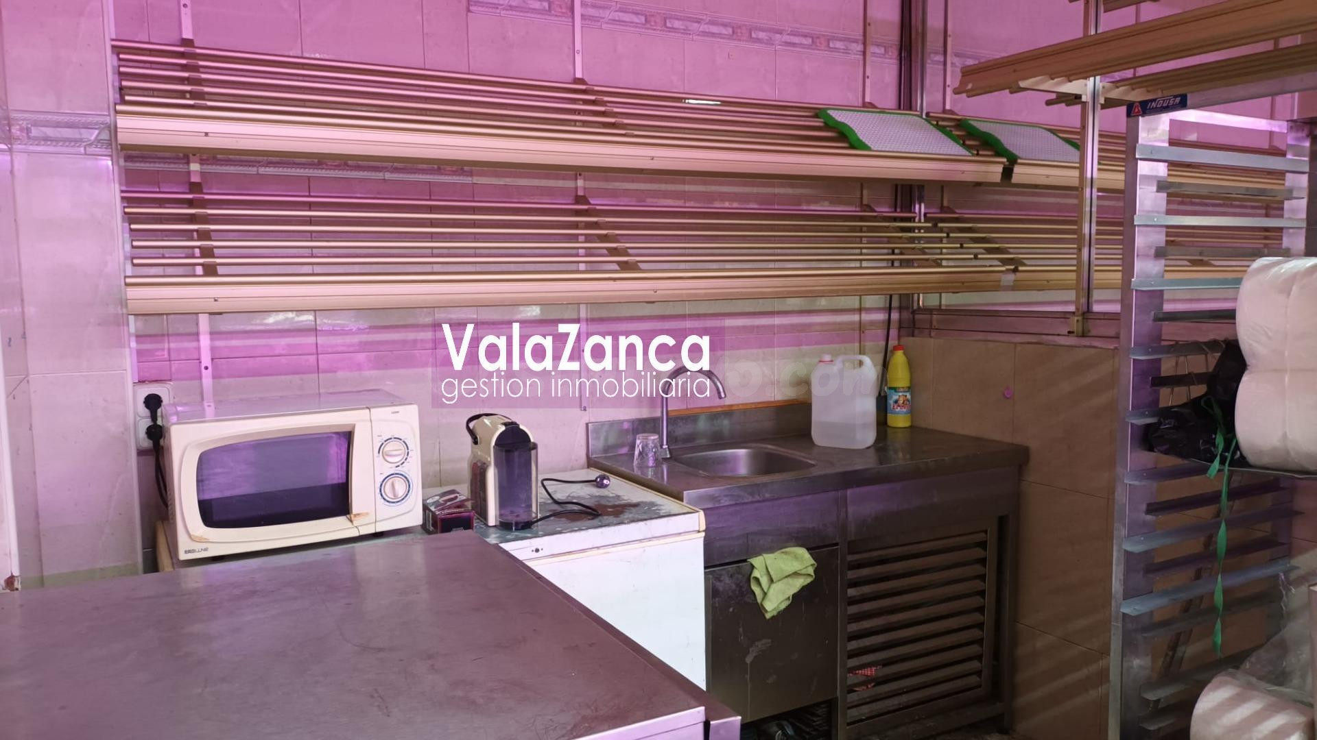 VALAZANCA ALQUILA PANADERIA ZONA REYES - foto 4