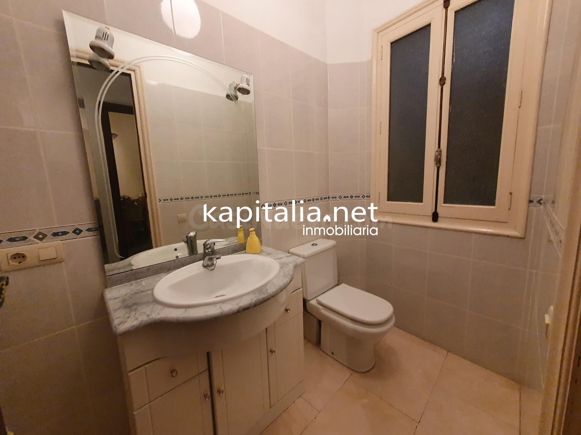 Edificio a la venta recayente a dos calles en Ontinyent - foto 4