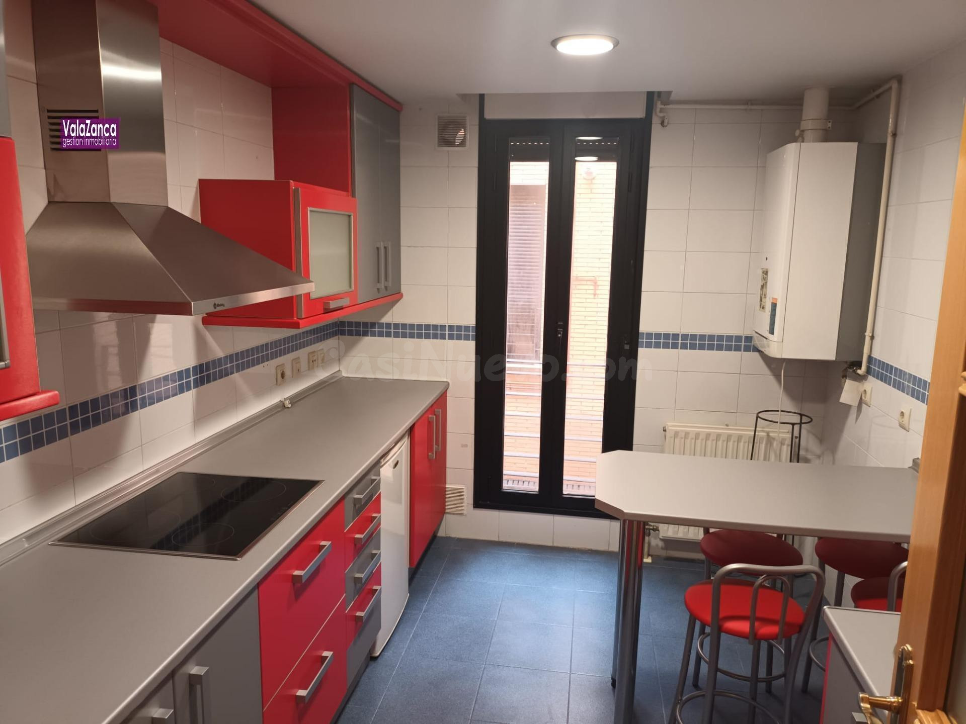 Valazanca Gestión Inmobiliaria Vende Amplio y Moderno Piso e - foto 5