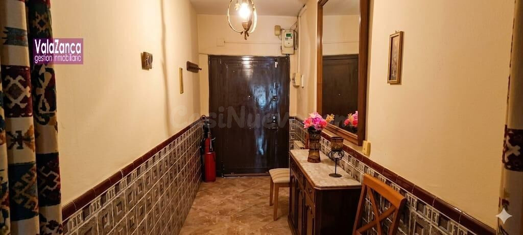 VALAZANCA VENDE Amplia Casa en Yuncos con NAVE ANEXA de 192  - foto 5
