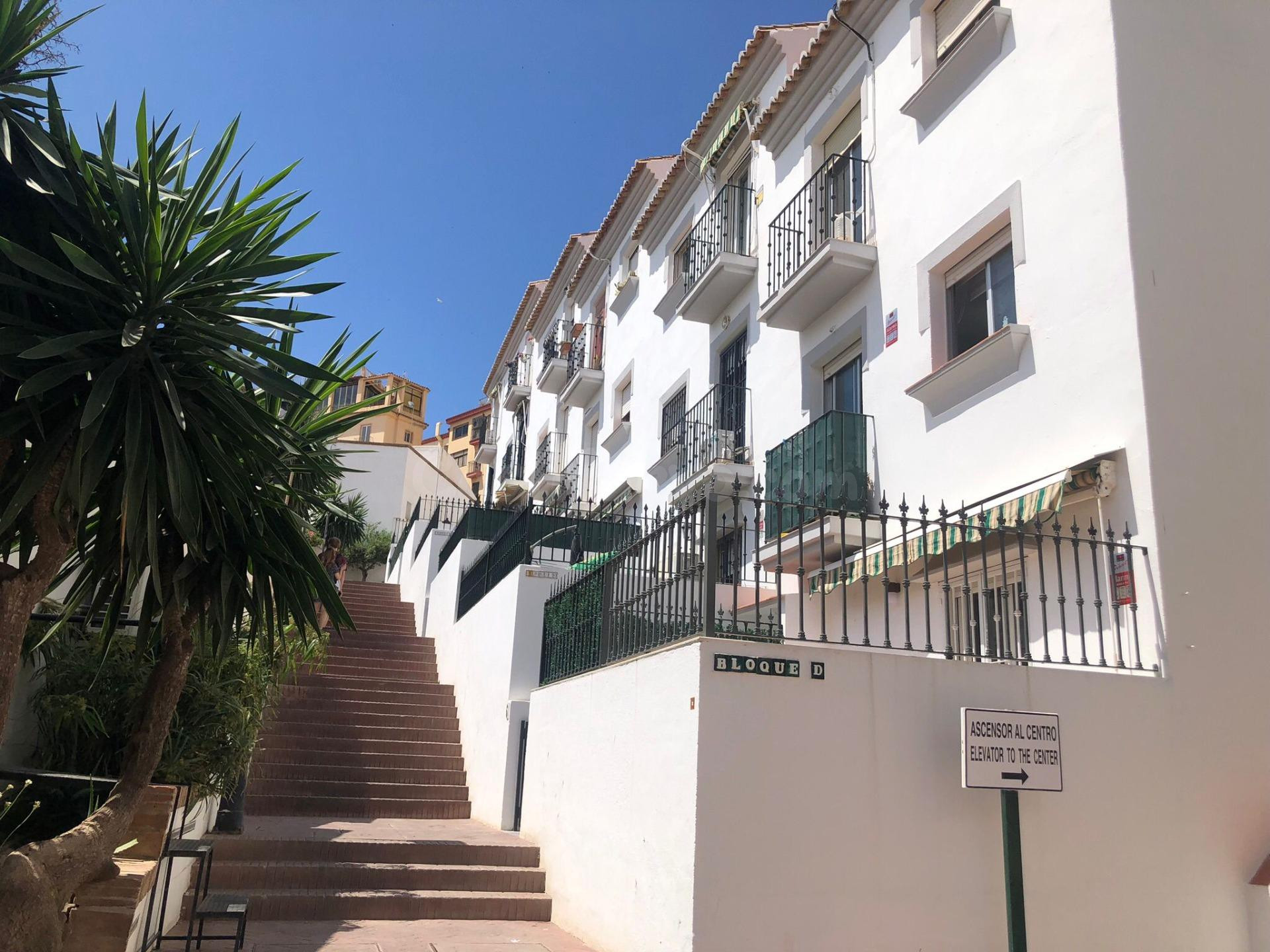 Piso en Torremolinos (Calle Bajondillo)