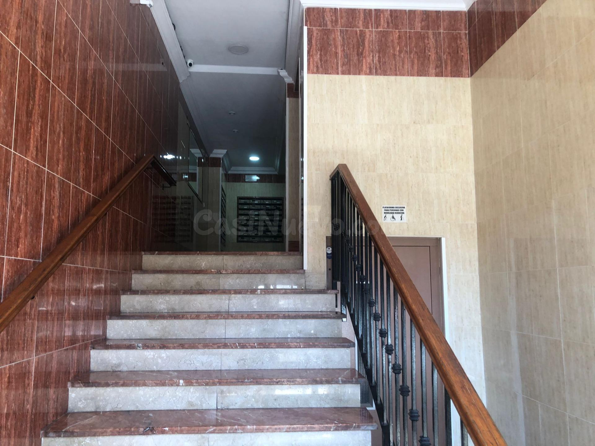 PISO EN MÁLAGA (LA PAZ) - foto 4