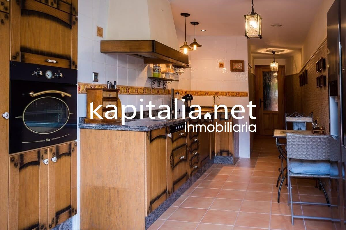 VIVIENDA CON TERRAZA DE 100 METROS EN EL ENSANCHE - foto 5