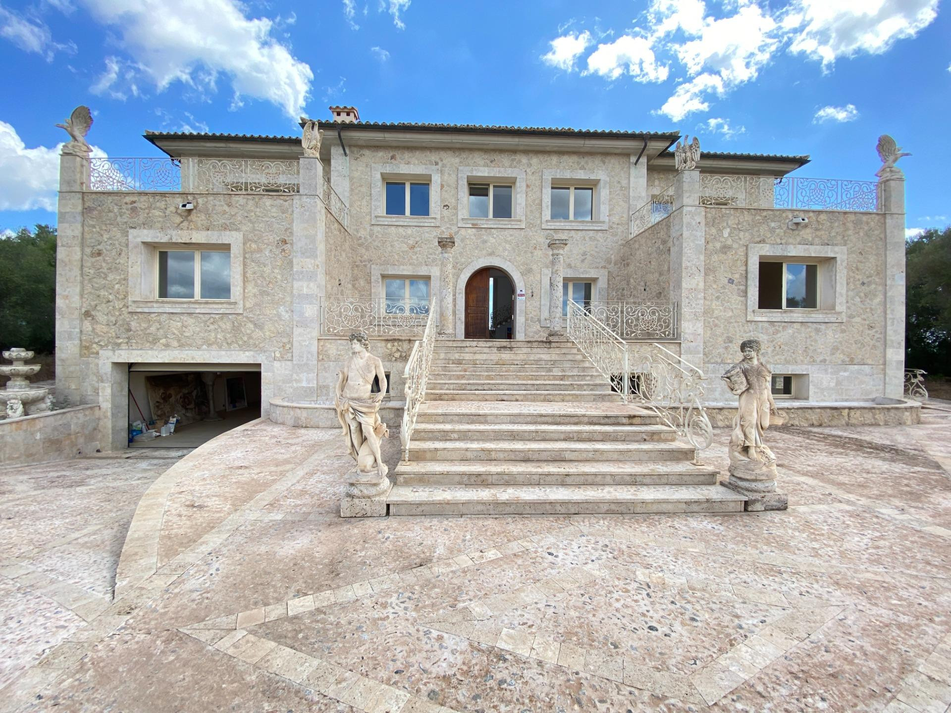 MAJESTUAOSA VILLA DE LUJO EN MURO - foto 2
