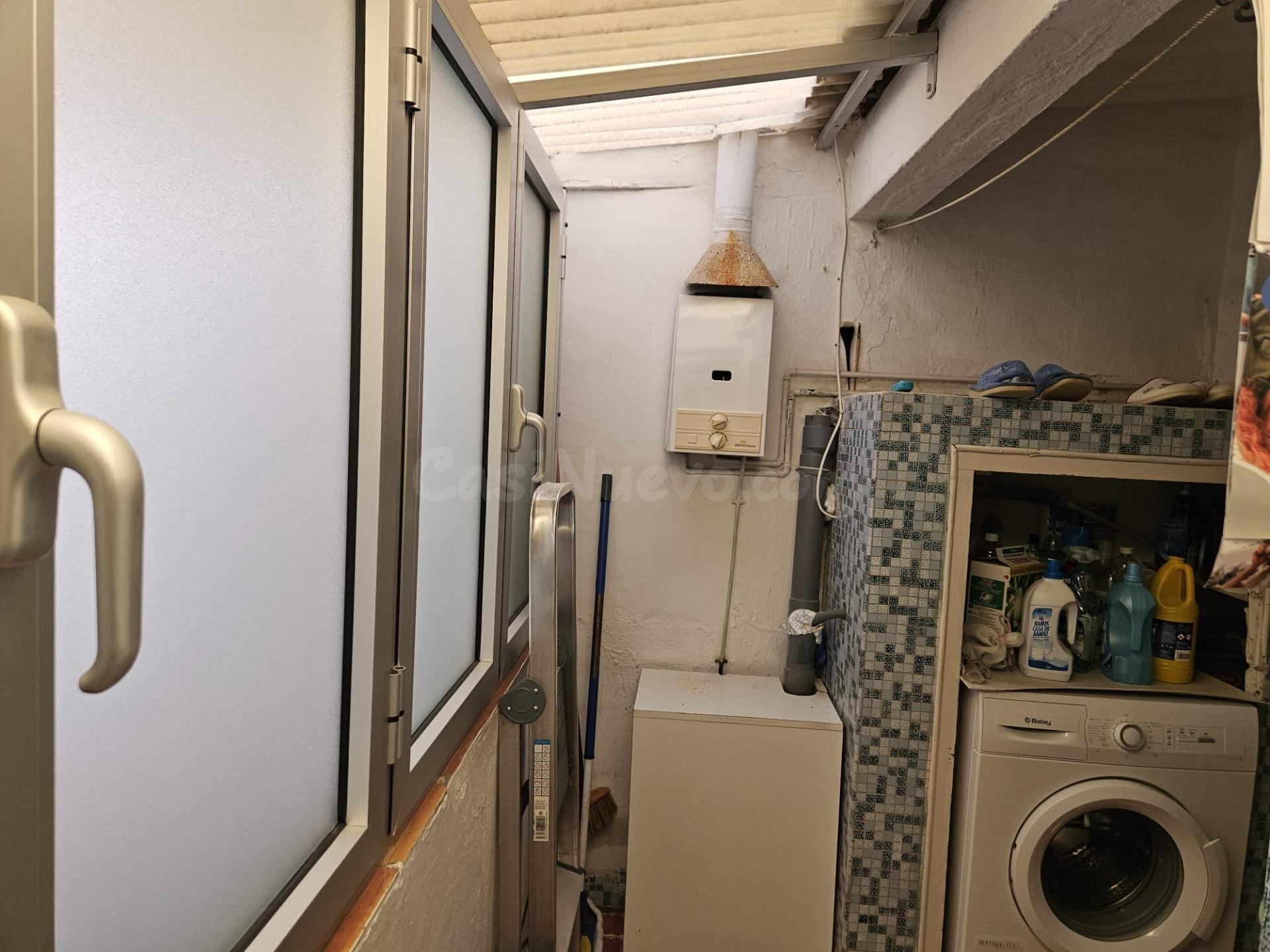 Piso con entrada independiente y gran terraza privada - foto 4