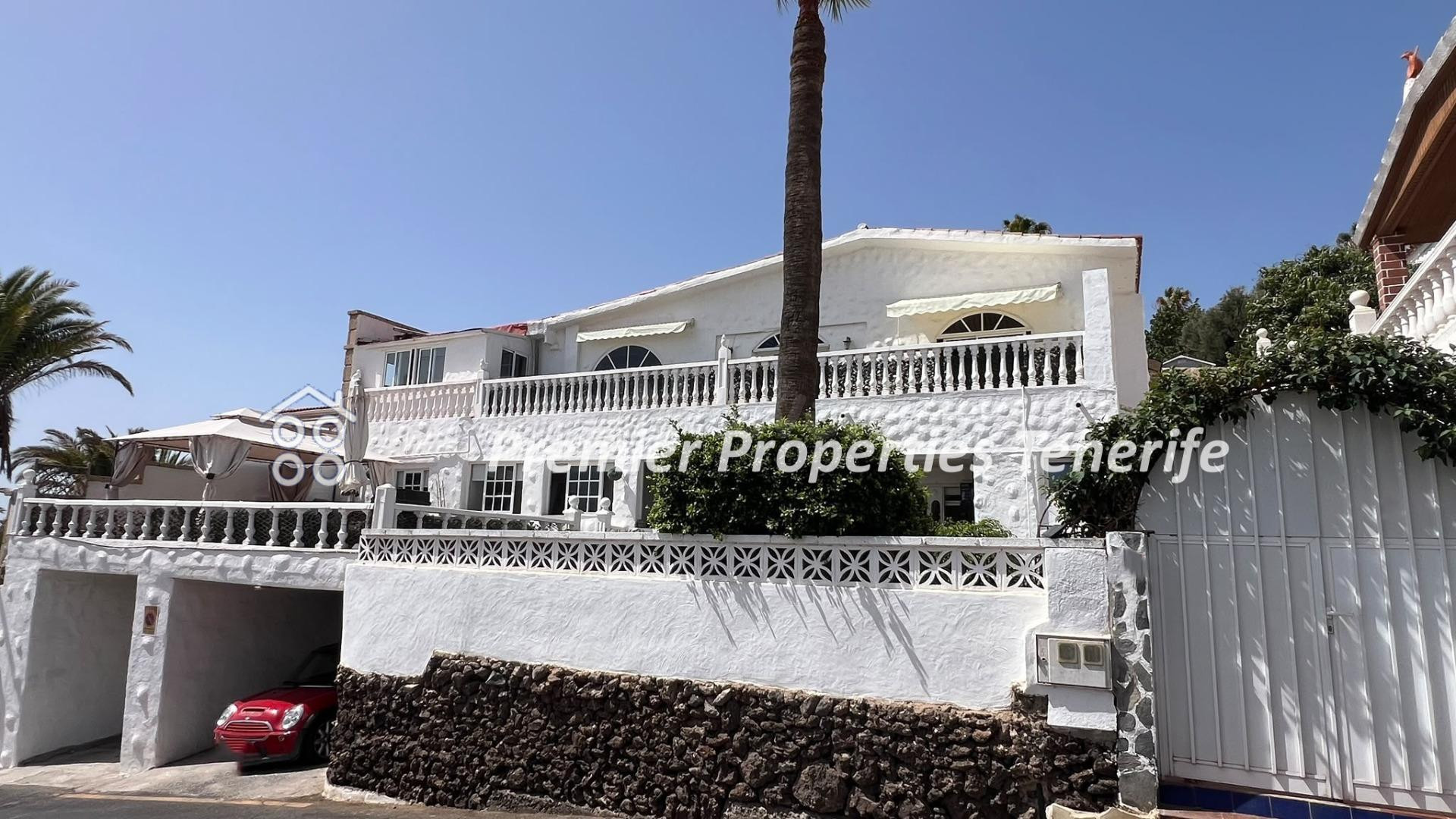 Villa con 5 dormitorios, La Punta, Chayofa, Arona