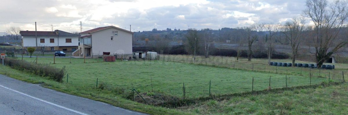 Exclusiva Parcela en Núcleo Rural El Conceyin A en Siero, a 