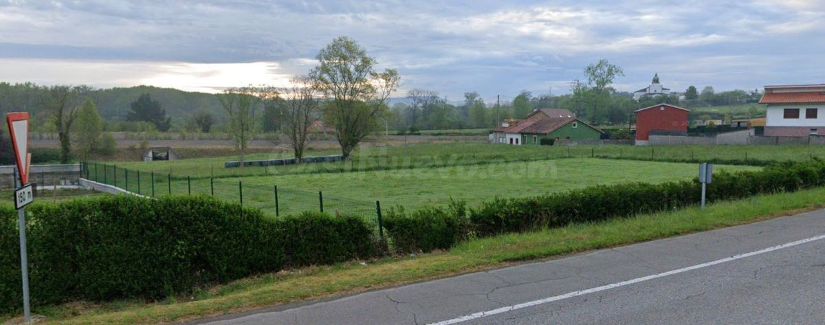 Exclusiva Parcela en Núcleo Rural El Conceyin A en Siero, a  - foto 2