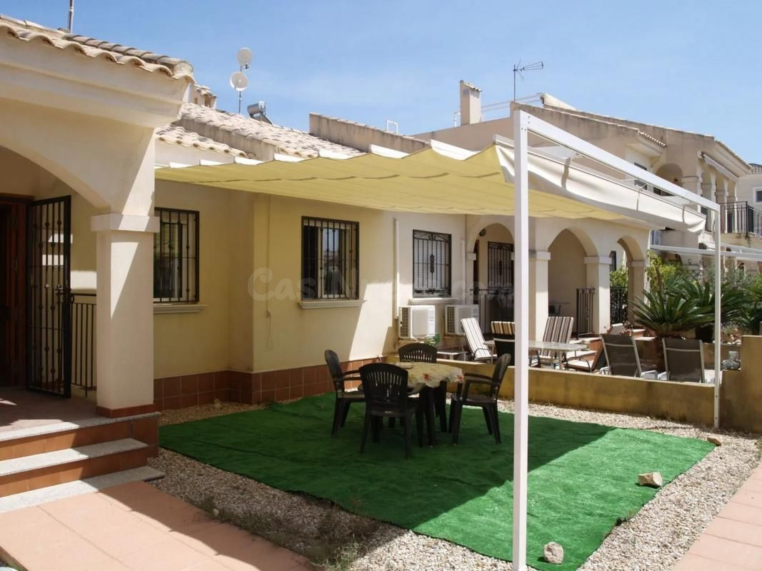 Villa 3 habitaciones 80m² en venta - Urbanizaciones