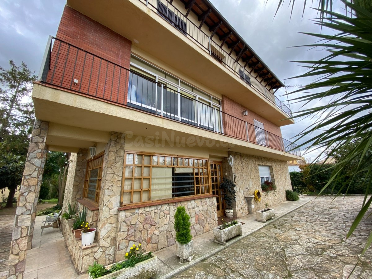 VENTA-CASA-VIDRERAS-5HAB-2ASEOS-1BAÑO - foto 3