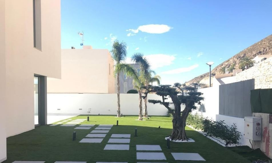 VENTA-OBRA NUEVA-FINESTRAT-VILLA-4D-4B-SUPERFICIE 260M2- PAR - foto 4
