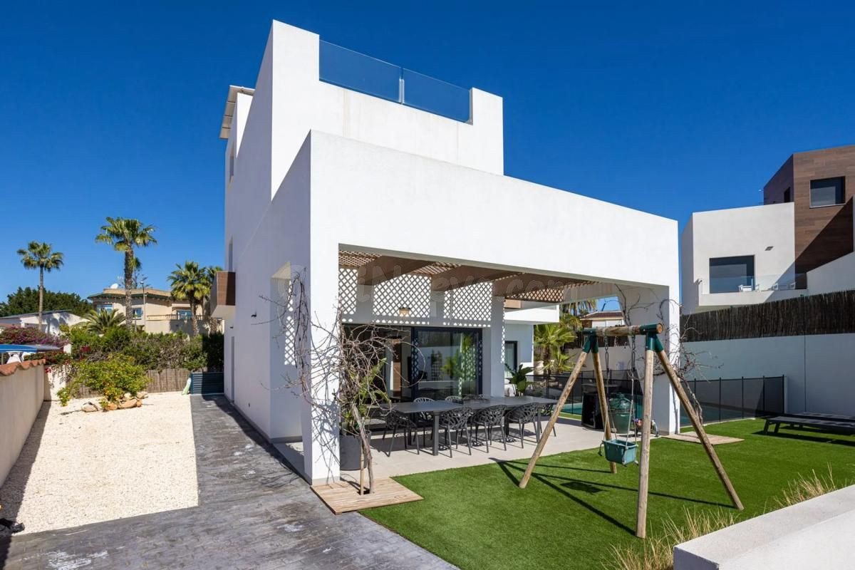 Villa 4 habitaciones 153m² en venta - Centro de la Ciudad Qu