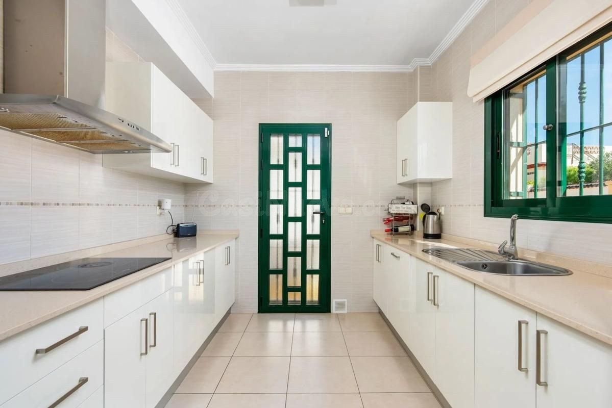 Villa 4 habitaciones 192m² en venta - Doña Pepa - foto 2