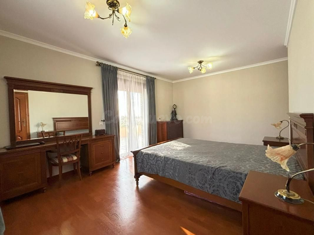 Villa 5 habitaciones 360m² en venta - Centro de la Ciudad Qu - foto 3