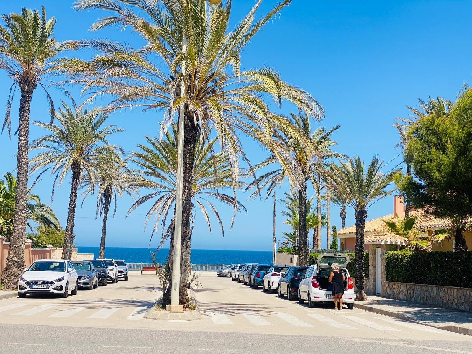VENTA-VILLA-CABO ROIG--6D-5B-3 PLANTAS-GIMNASIO-SAUNA-150M P
