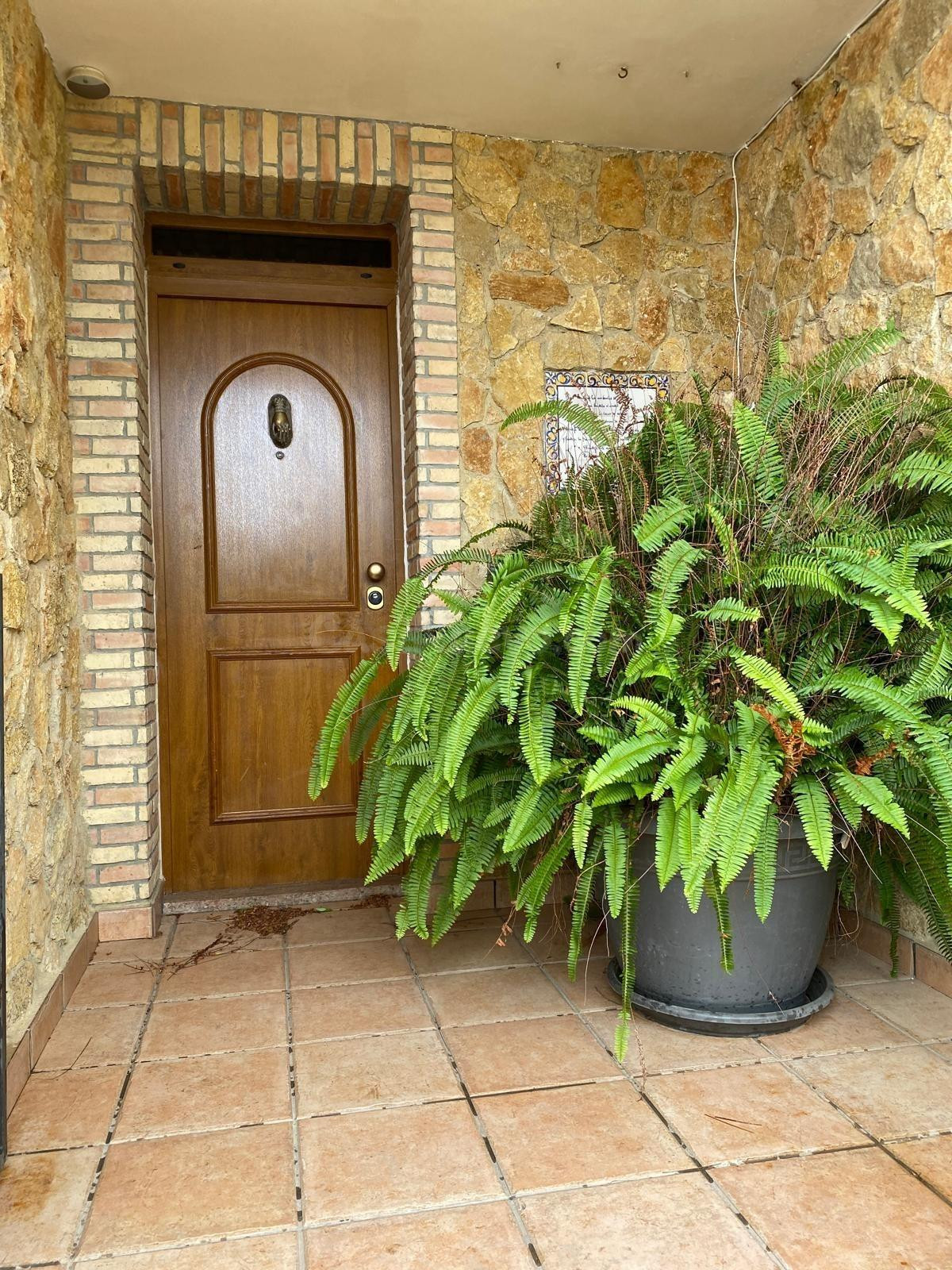 VENTA-VILLA INDEPENDIENTE-LOS BALCONES-4D-3B-800 M PARCELA-P