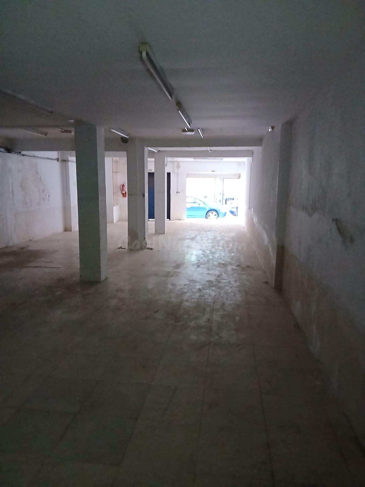 SE VENDEN 2 LOCALES JUNTOS / JUNTO MERCADONA DEL PLA - foto 3