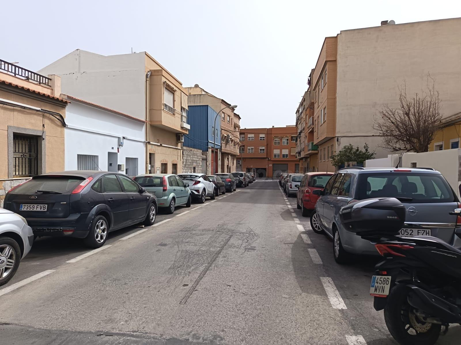 SE VENDE CASA AISLADA / REFORMADA / BARRIO SAN AGUSTIN - foto 3