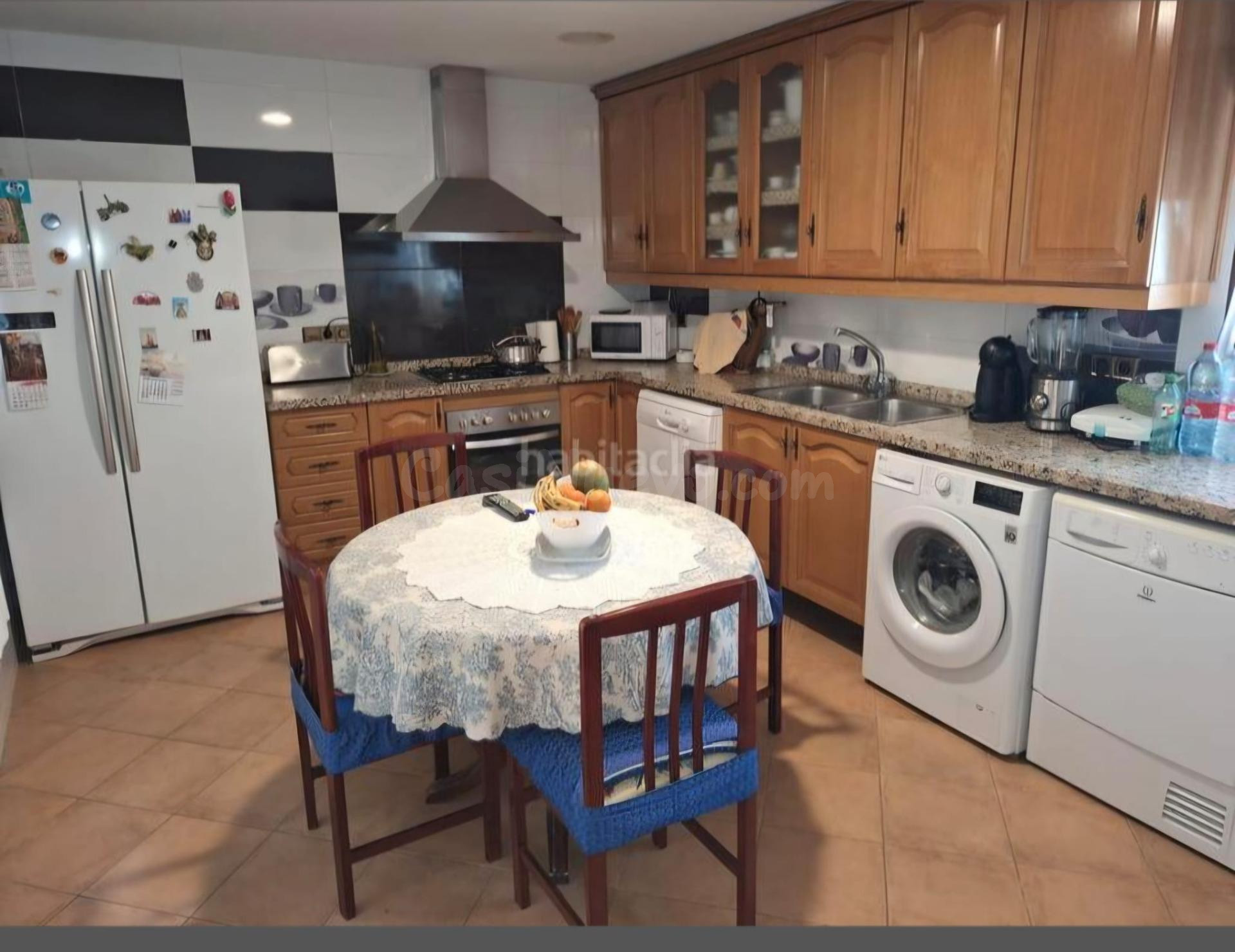 SE VENDE CASA AISLADA / REFORMADA / BARRIO SAN AGUSTIN - foto 4