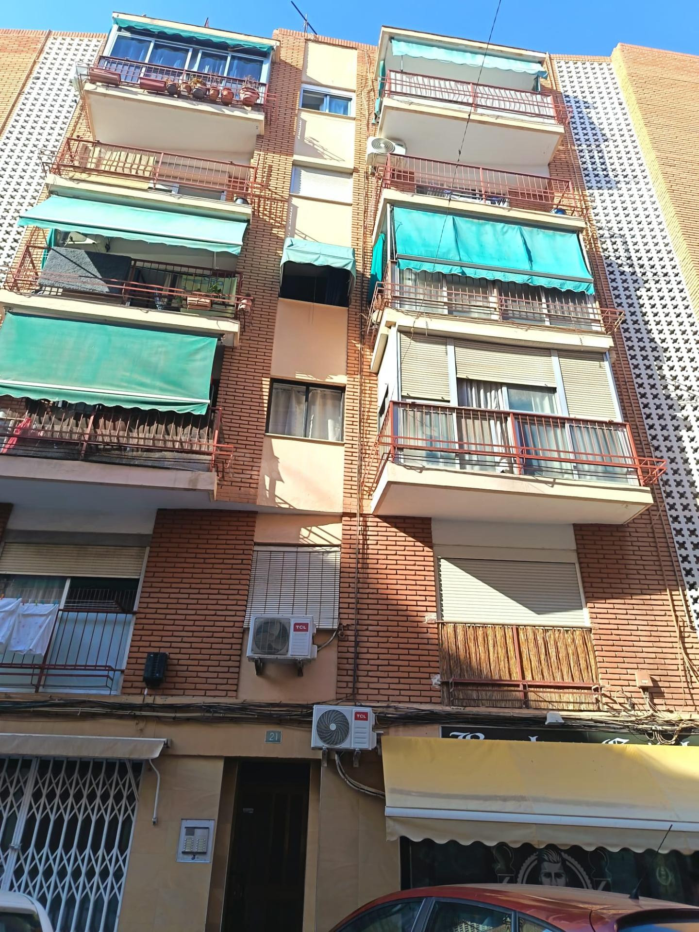 SE VENDE PISO / REFORMADO /  CENTRICO - foto 5