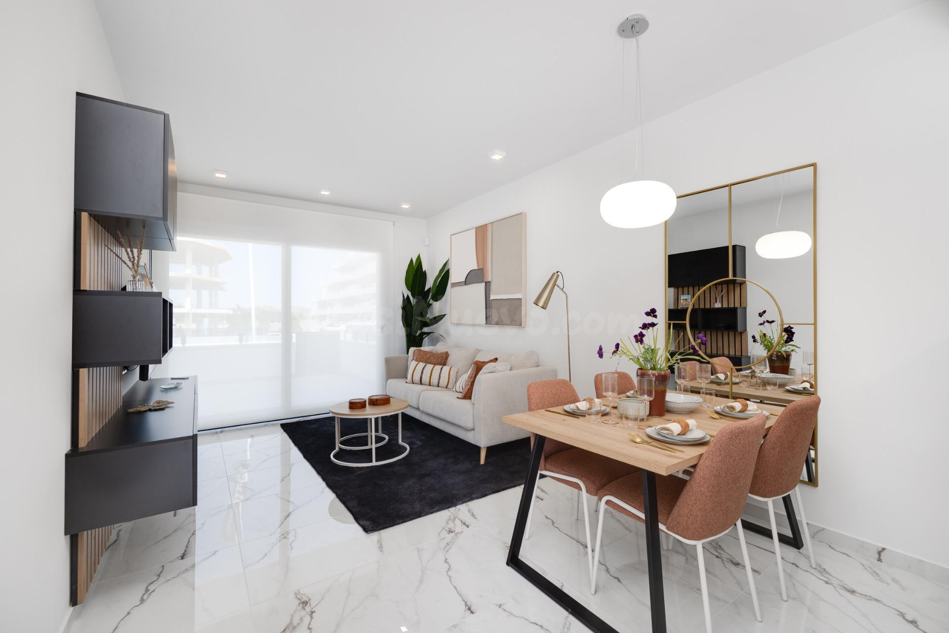 SE VENDE Apartamento en San Miguel de Salinas - ¡Oportunidad - foto 5