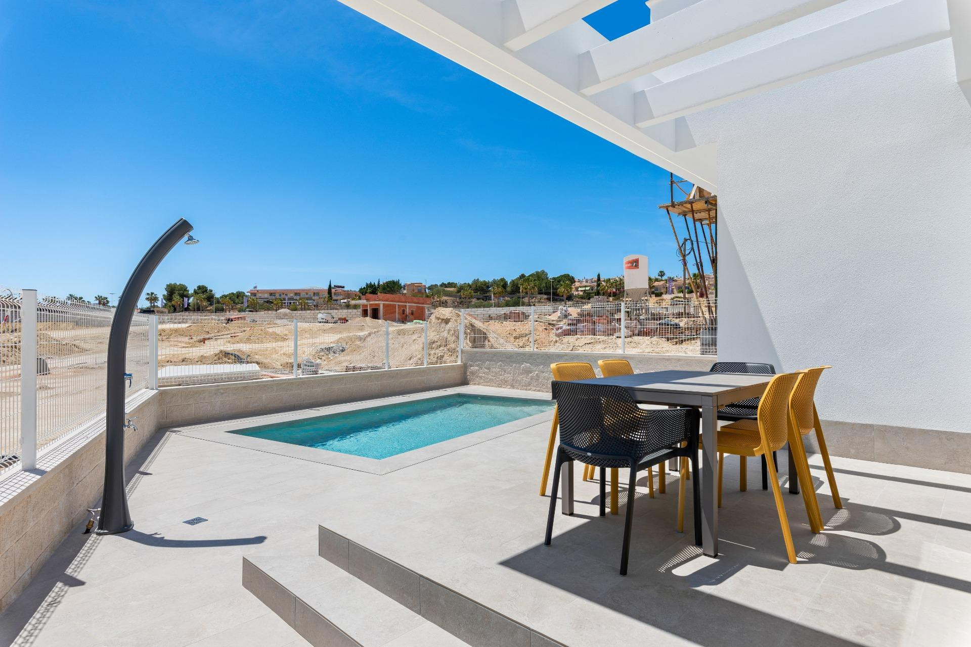 SE VENDE Villa con Piscina Privada en Algorfa, Alicante - foto 4