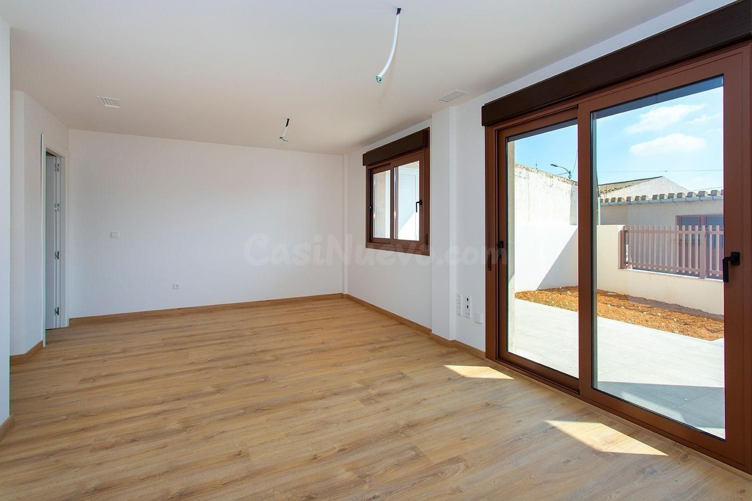 SE VENDE Exclusivo Adosado en Hondon de las Nieves Adosado e - foto 5