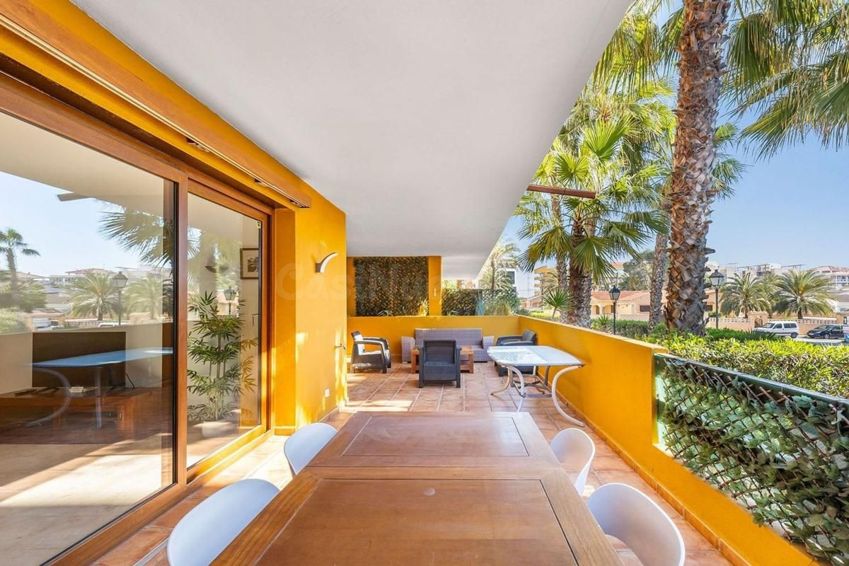 Apartamento 2 habitaciones 128m² en venta - Punta Prima - foto 4