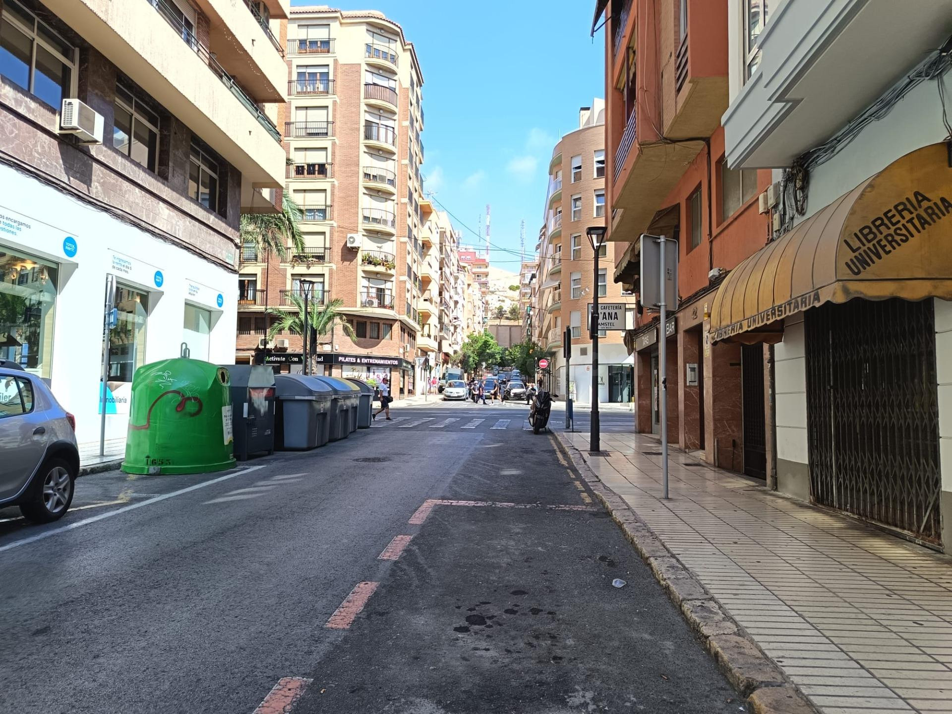 SE VENDE LOCAL / CENTRICO /ZONA COMERCIAL / PLANTA1ª Y SOTAN - foto 4