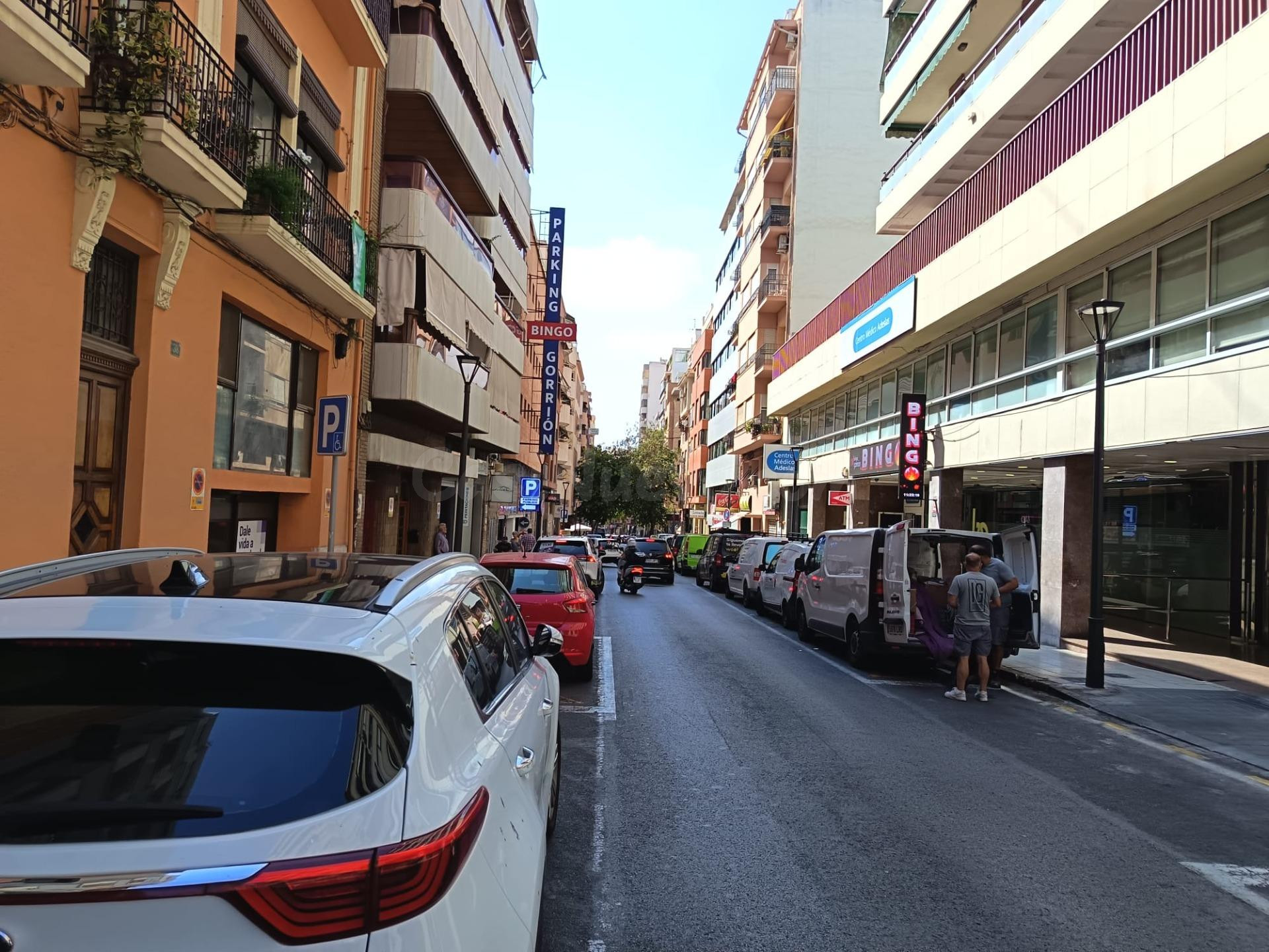 SE VENDE LOCAL / CENTRICO /ZONA COMERCIAL / PLANTA1ª Y SOTAN - foto 5