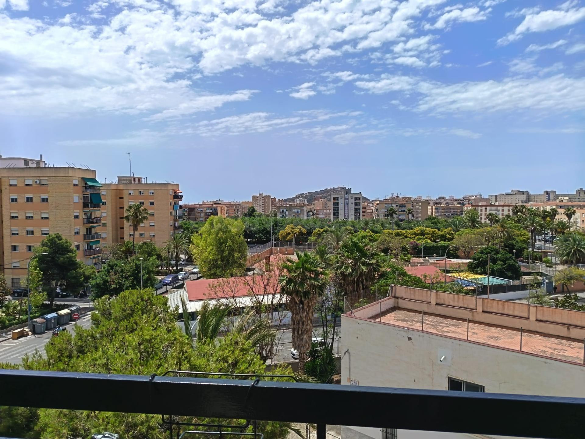 SE VENDE PISO / ASCENSOR / REFORMADO /  PARA ENTRAR A VIVIR